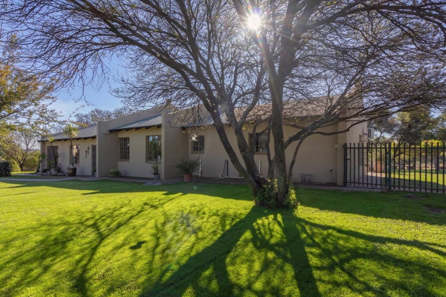 4 Bedroom Property for Sale in Kroonstad Rural Free State